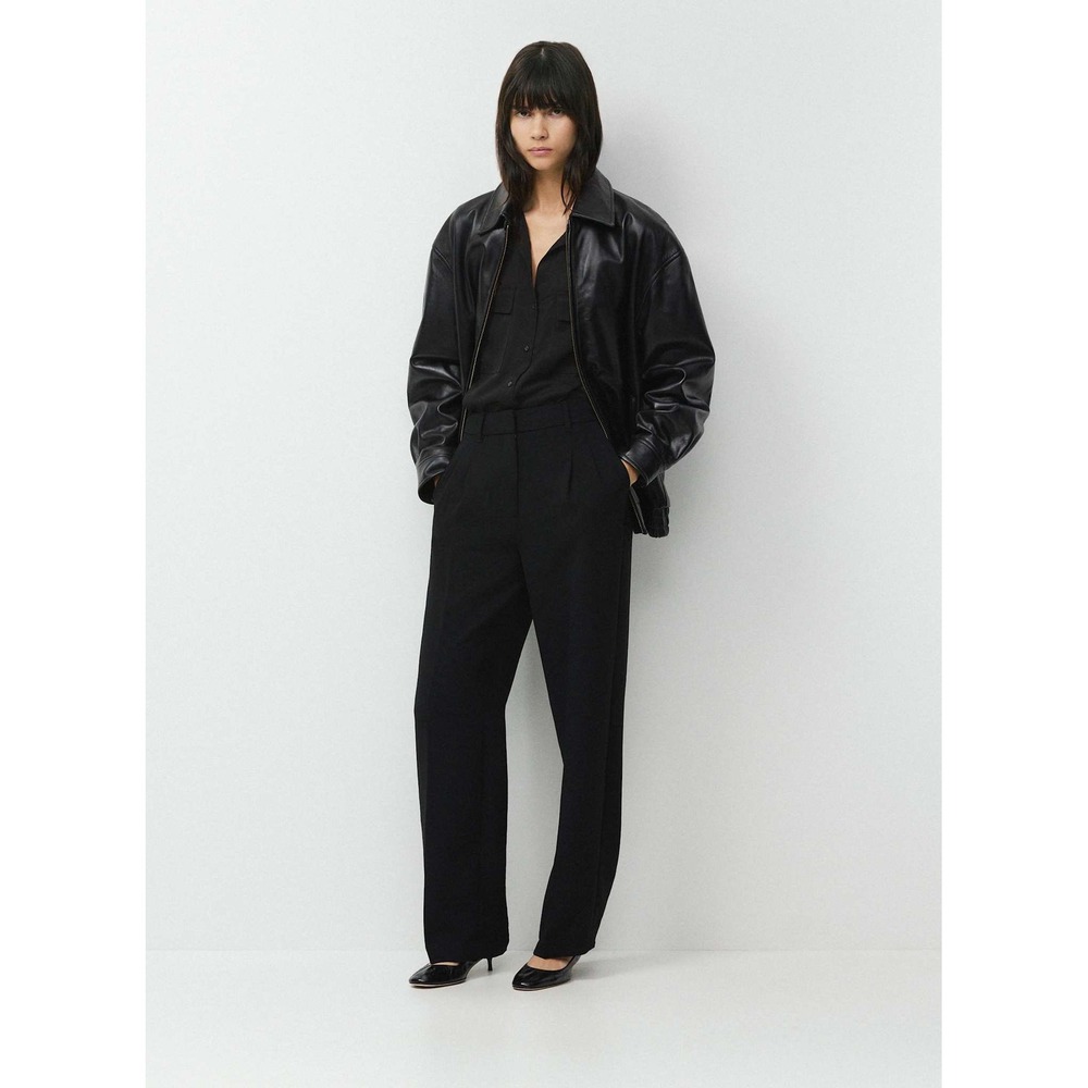 Aritzia Babaton Effortless High Rise Pleated Wide Leg Pants Black Size 6